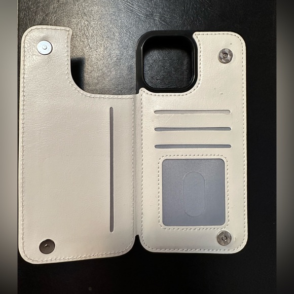 iPhone 13 Pro Max Leopard Print Wallet Case - Picture 3 of 3